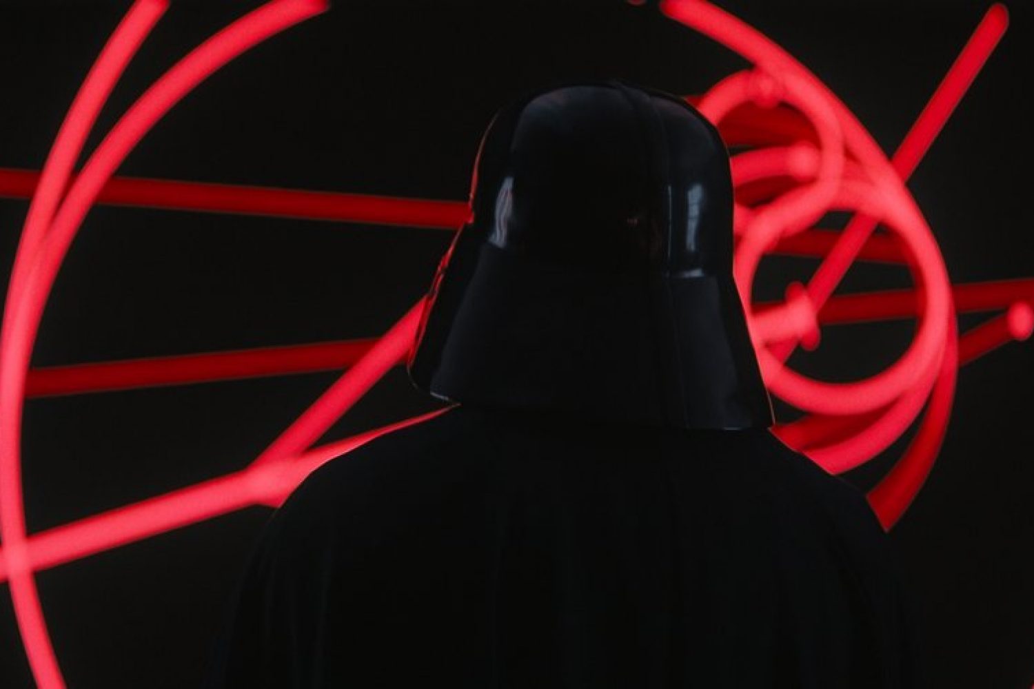 Rogue One: A Star Wars Story..Darth Vader (voiced by James Earl Jones)..Ph: Film Frame ILM/Lucasfilm..©2016 Lucasfilm Ltd. All Rights Reserved.