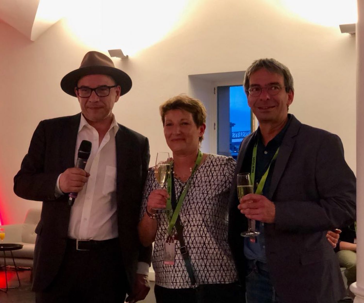 v.l.n.rAndreas Hykade, heike Mpzer und Joachim Gennant feiern den Abschluß der FMX