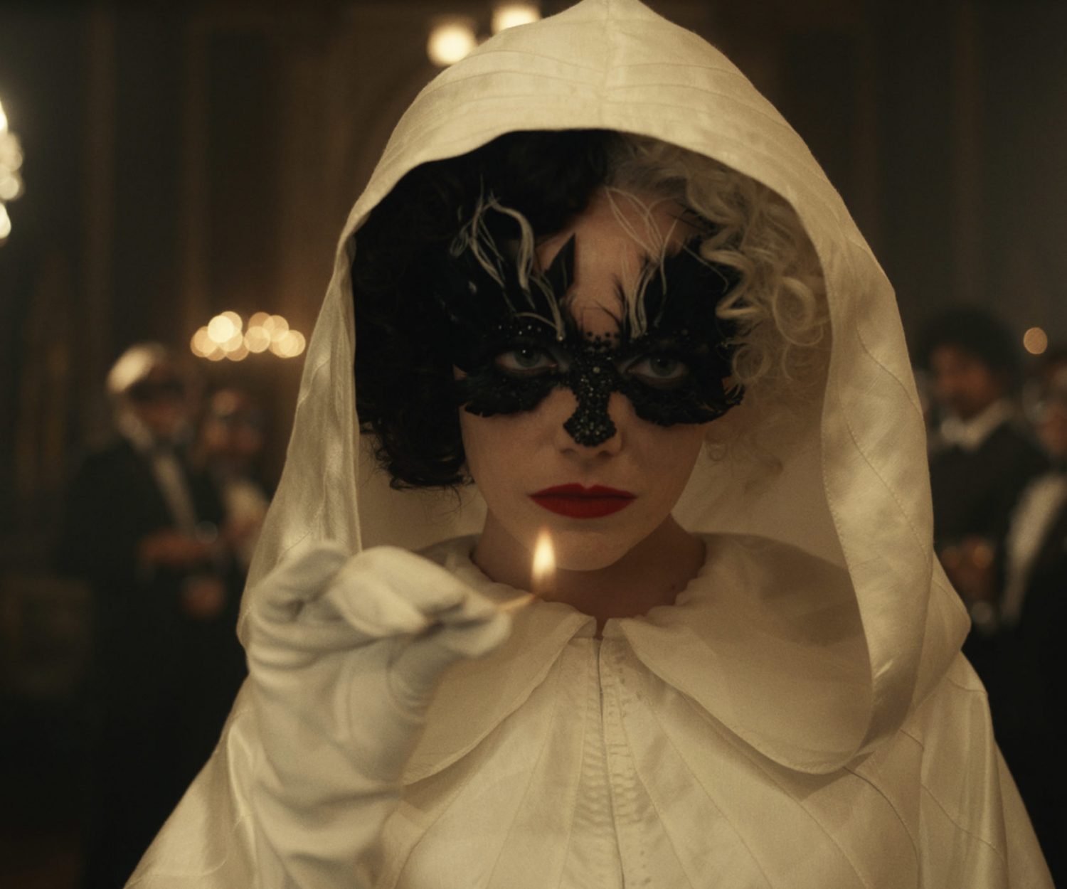 Emma Stone as Cruella in Disney’s live-action CRUELLA. Photo courtesy of Disney. © 2021 Disney Enterprises Inc. All Rights Reserved.