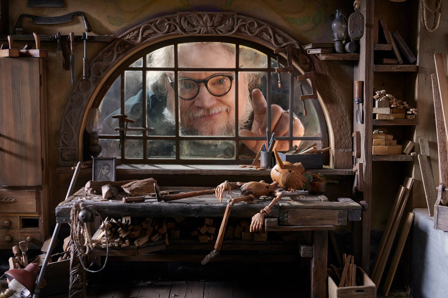Guillermo del Toro’s Pinocchio - Special PhotographySpecial PhotographyCreditJason Schmidt/NETFLIX