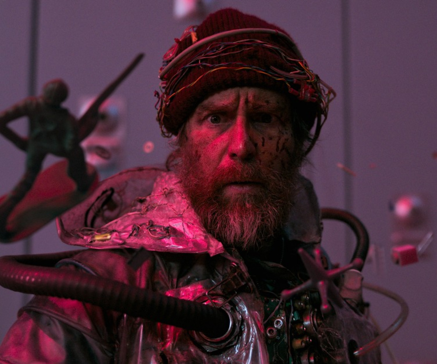 Sam Rockwell als "Mann aus der Zukunft" in GOOD LUCK, HAVE FUN, DON'T DIE. / Weiterer Text über ots und www.presseportal.de/nr/12946 / Die Verwendung dieses Bildes für redaktionelle Zwecke ist unter Beachtung aller mitgeteilten Nutzungsbedingungen zulässig und dann auch honorarfrei. Veröffentlichung ausschließlich mit Bildrechte-Hinweis.